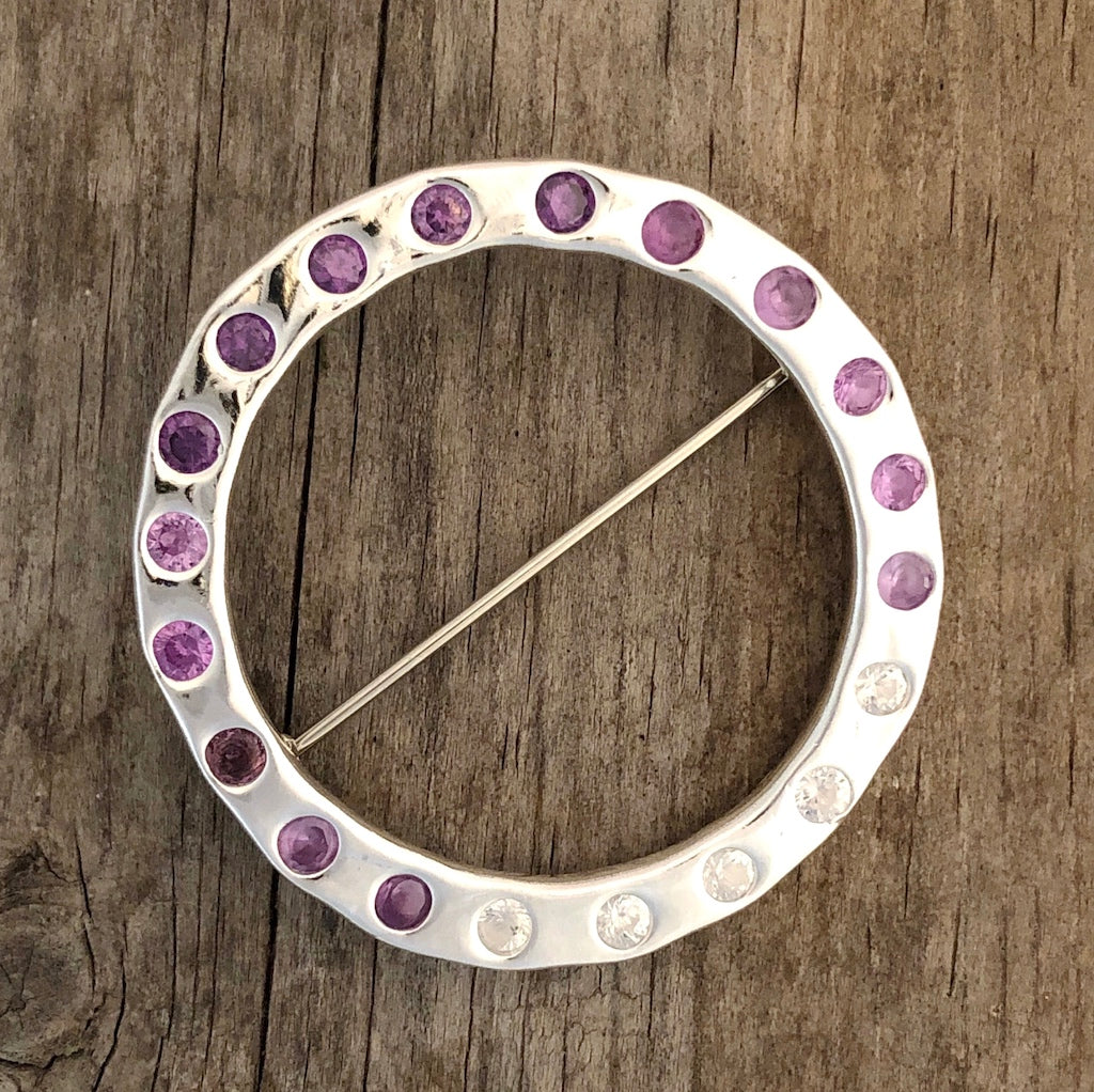 Ombre Circle Brooch